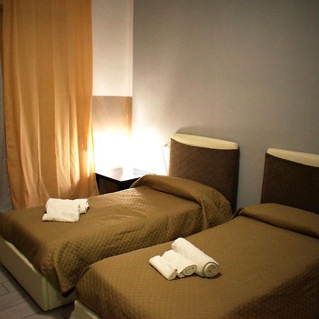 Neapolis Center Bed & Breakfast ภายนอก รูปภาพ