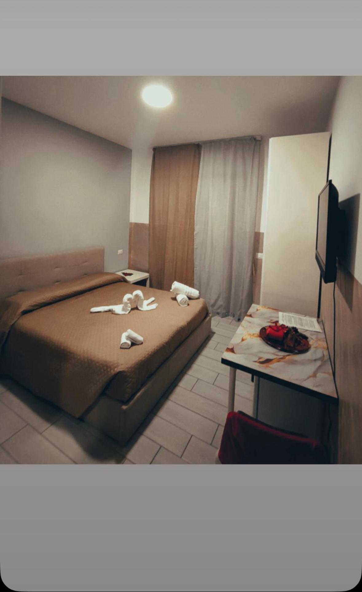 Neapolis Center Bed & Breakfast ภายนอก รูปภาพ