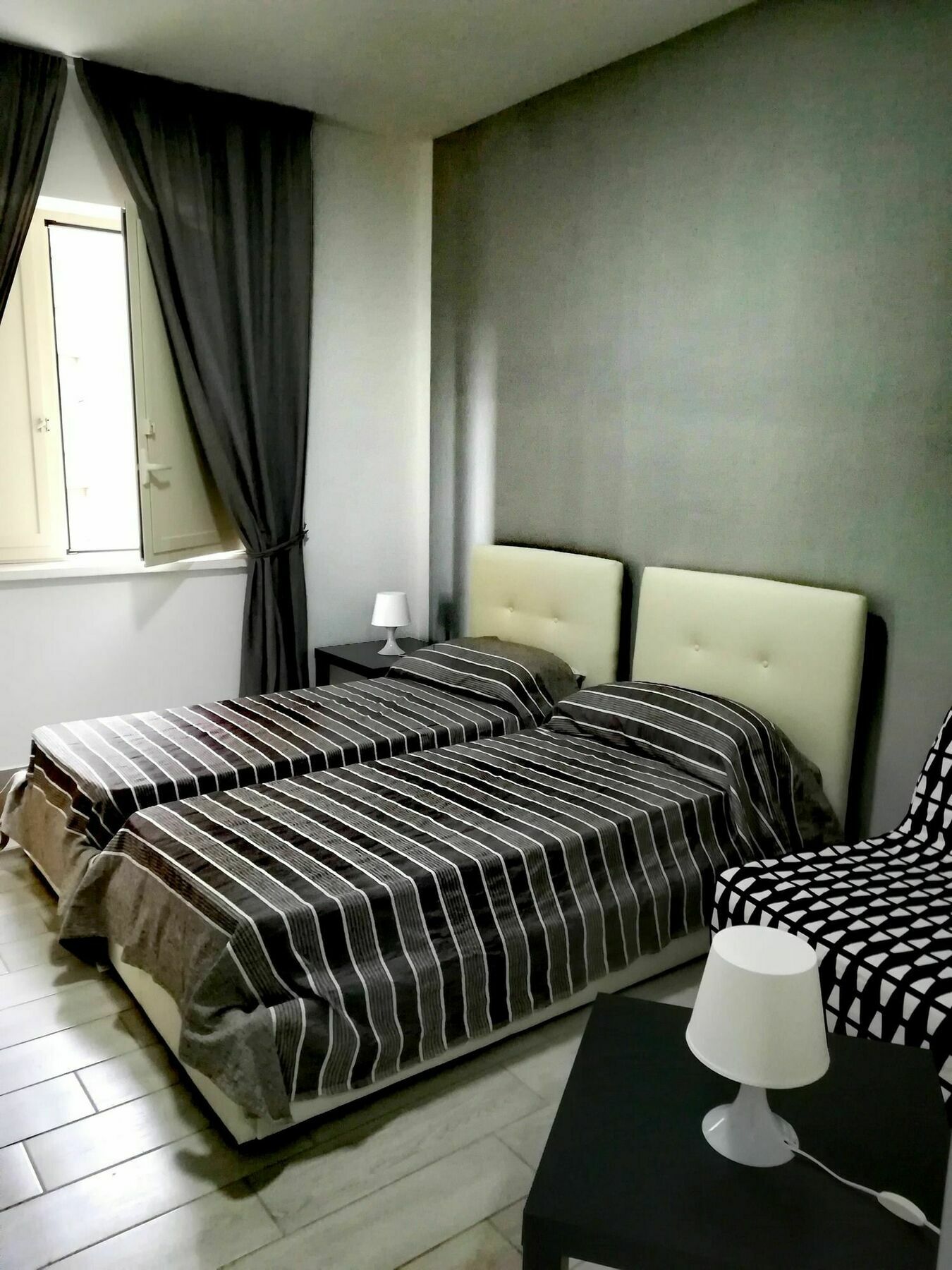 Neapolis Center Bed & Breakfast ภายนอก รูปภาพ
