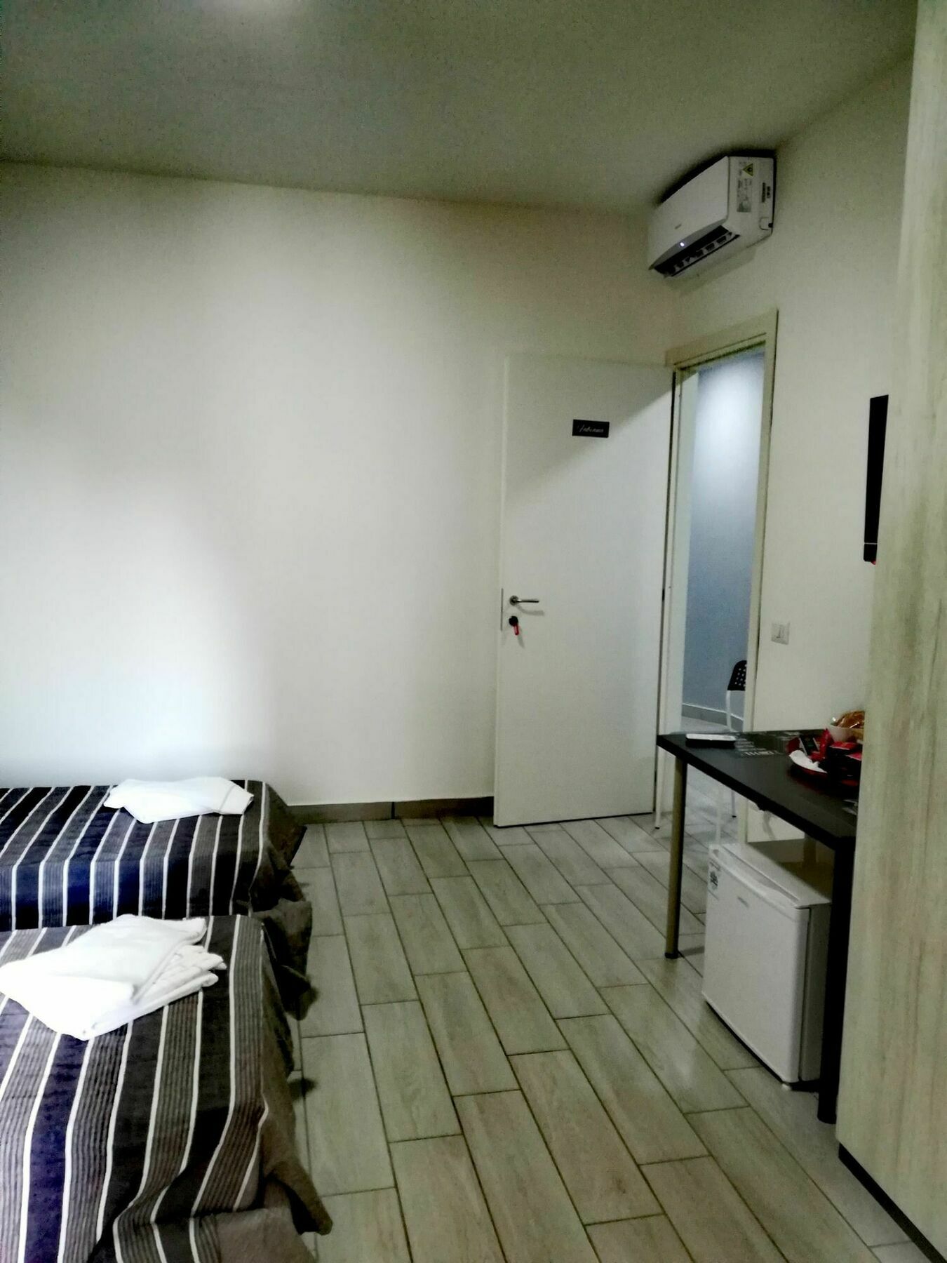 Neapolis Center Bed & Breakfast ภายนอก รูปภาพ