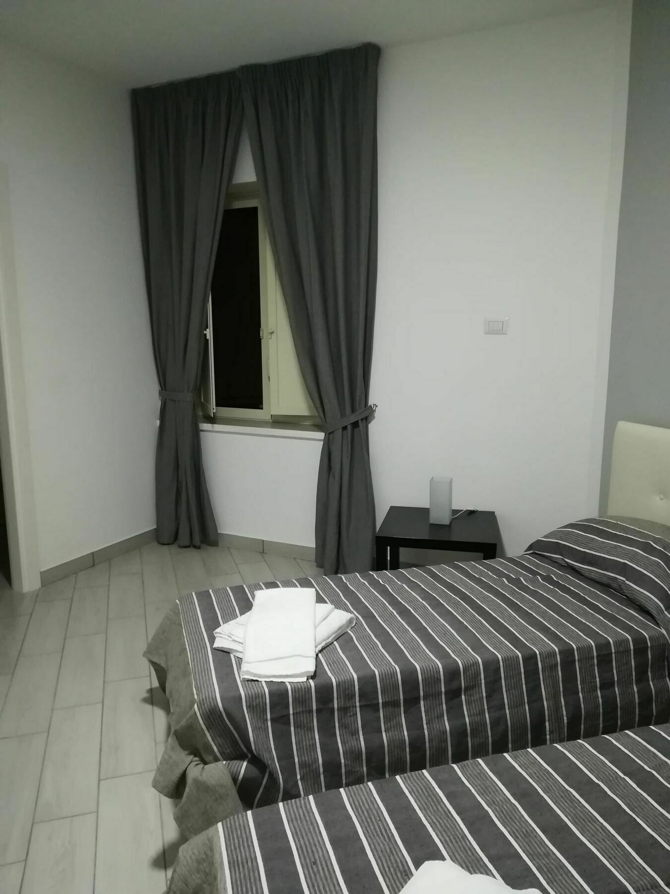 Neapolis Center Bed & Breakfast ภายนอก รูปภาพ