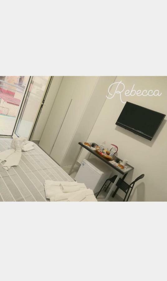 Neapolis Center Bed & Breakfast ภายนอก รูปภาพ