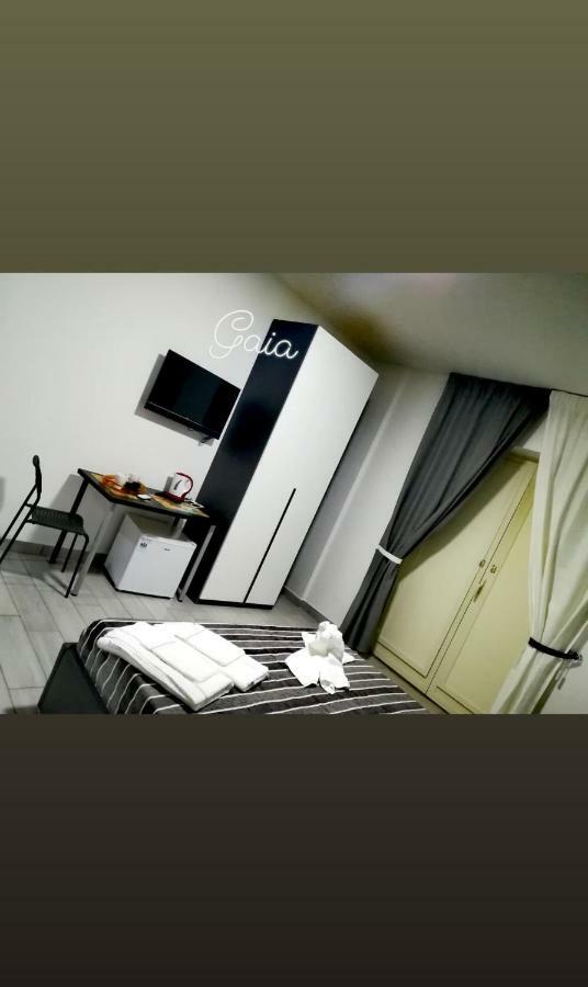 Neapolis Center Bed & Breakfast ภายนอก รูปภาพ