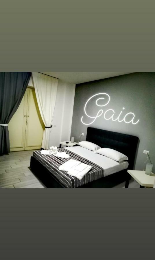 Neapolis Center Bed & Breakfast ภายนอก รูปภาพ